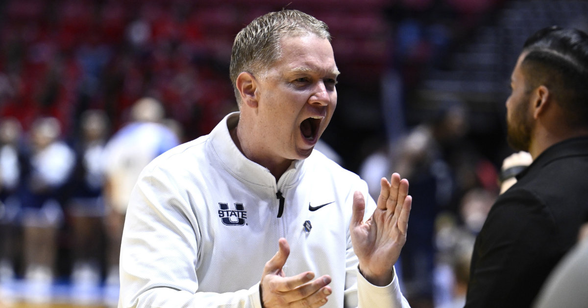 Nakos updated headshot