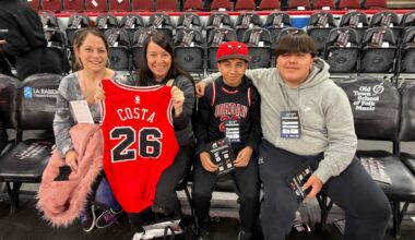 Breast cancer survivor gets VIP treatment at Bulls game – Shaw Local
