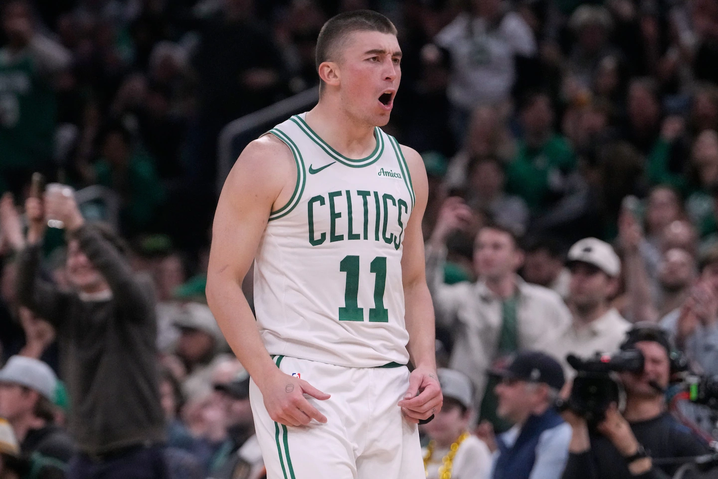 Payton Pritchard scores 36 as the Celtics beat the Hawks 109-102