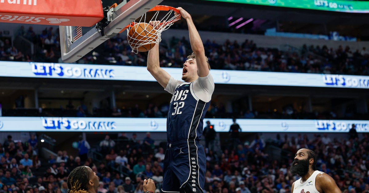Mavs’ famine continues vs. Cavs, but Cooper Flagg gets ‘pop back’ in Rookie of Year race