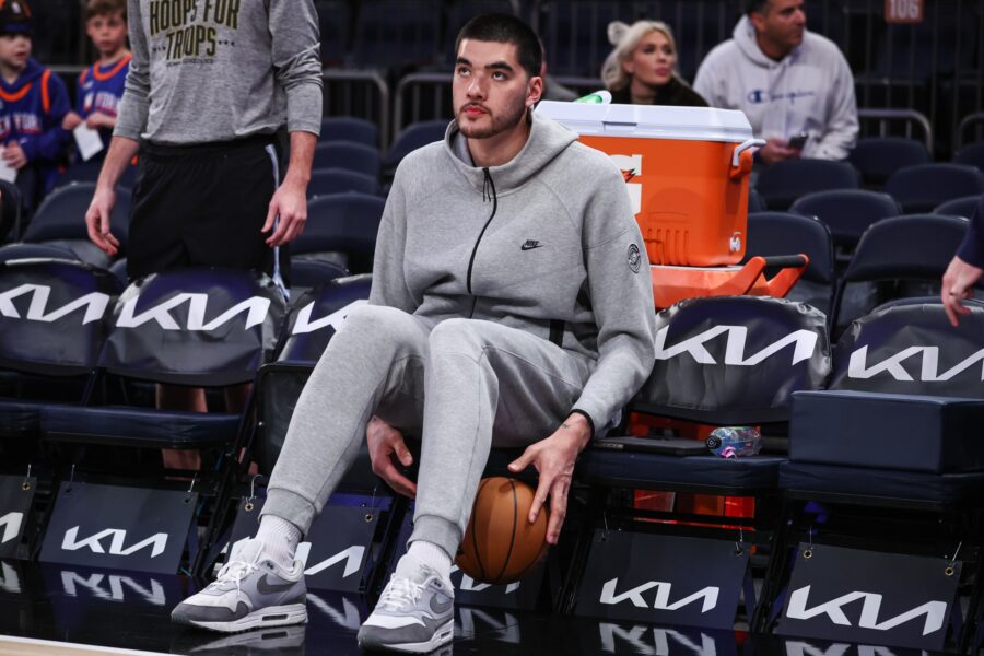 Doctors Discuss Zach Edey's Injury