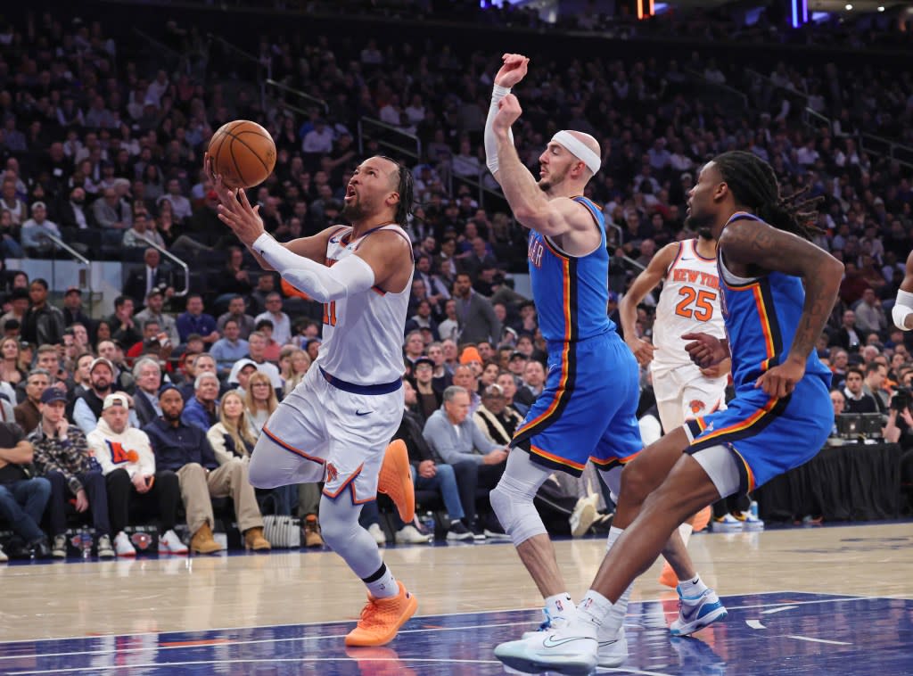 Jalen Brunson, who had 16 points and 15 assists, goes up for a layup during the Knicks’ loss to the Thunder. Charles Wenzelberg / New York Post
