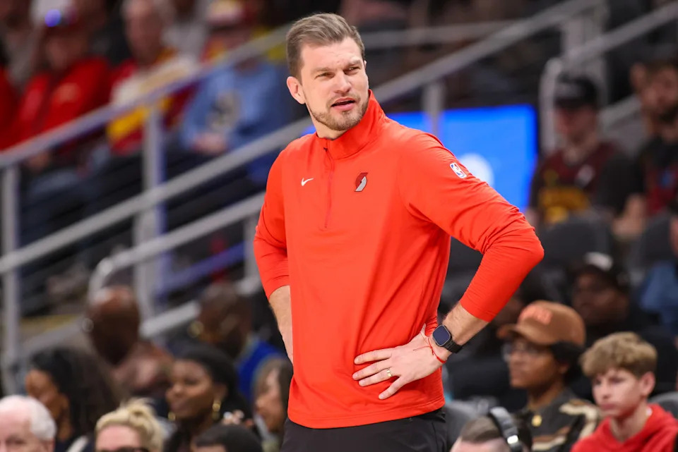 Portland Trail Blazers coach Tiago SplitterBrett Davis-Imagn Images