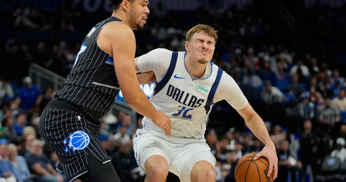 Orlando Magic edge Mavericks on late dunk, spoil Cooper Flagg's return
