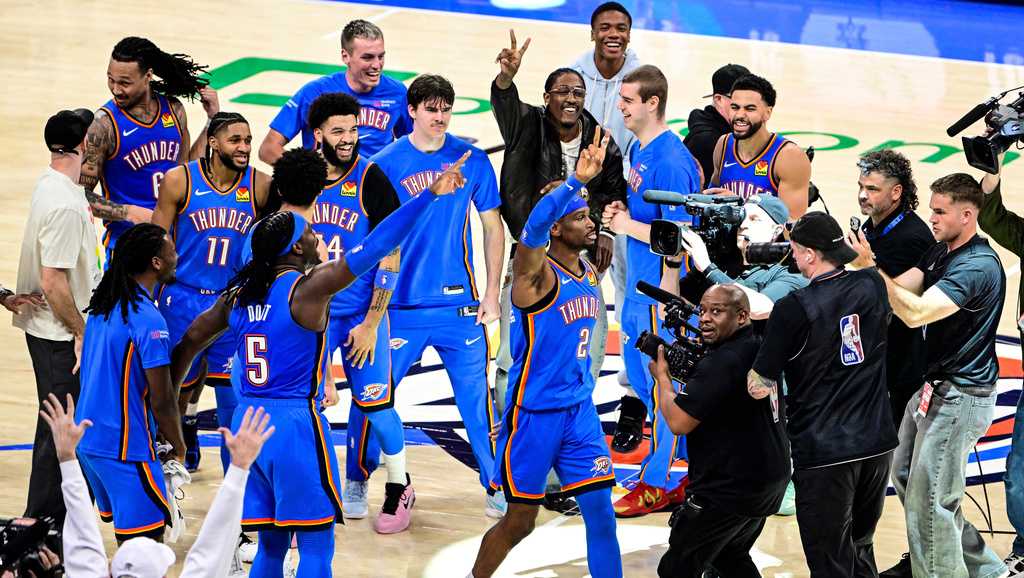 SGA ties Wilt's record, hits winning 3 as Thunder beat Nuggets
