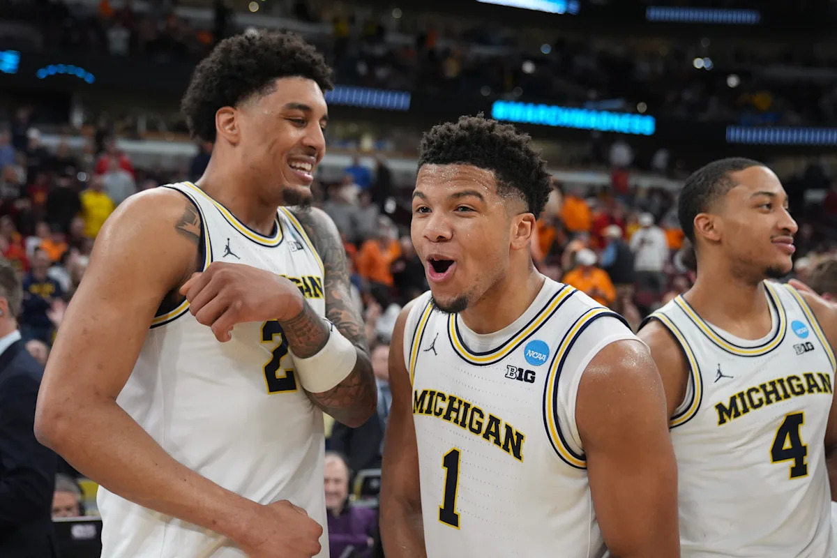 2026 NCAA tournament picks, predictions: Best bets for Sunday's Elite 8 games