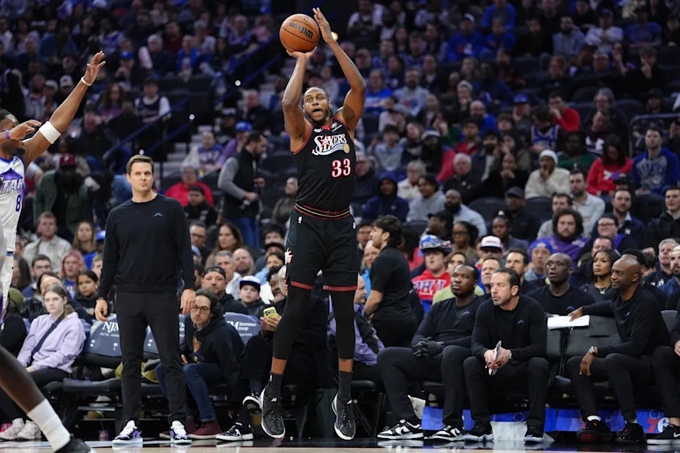 Mar 4, 2026; Philadelphia, Pennsylvania, USA; Philadelphia 76ers forward Jabari Walker (33) shoots the ball against the Utah Jazz in the second quarter at Xfinity Mobile Arena. Mandatory Credit: Kyle Ross-Imagn Images | Kyle Ross-Imagn Images