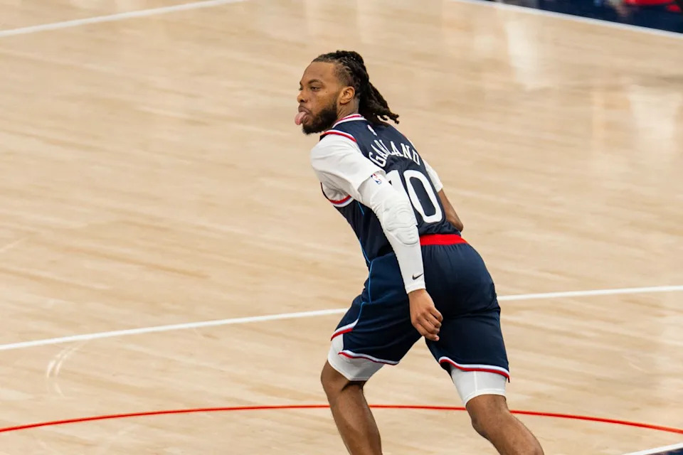 Los Angeles Clippers guard Darius Garland (10) sticks his tongue out to the Clipper bench during an NBA basketball game against the Toronto Raptors, Wednesday March 25th, 2026 in Los Angeles, California.