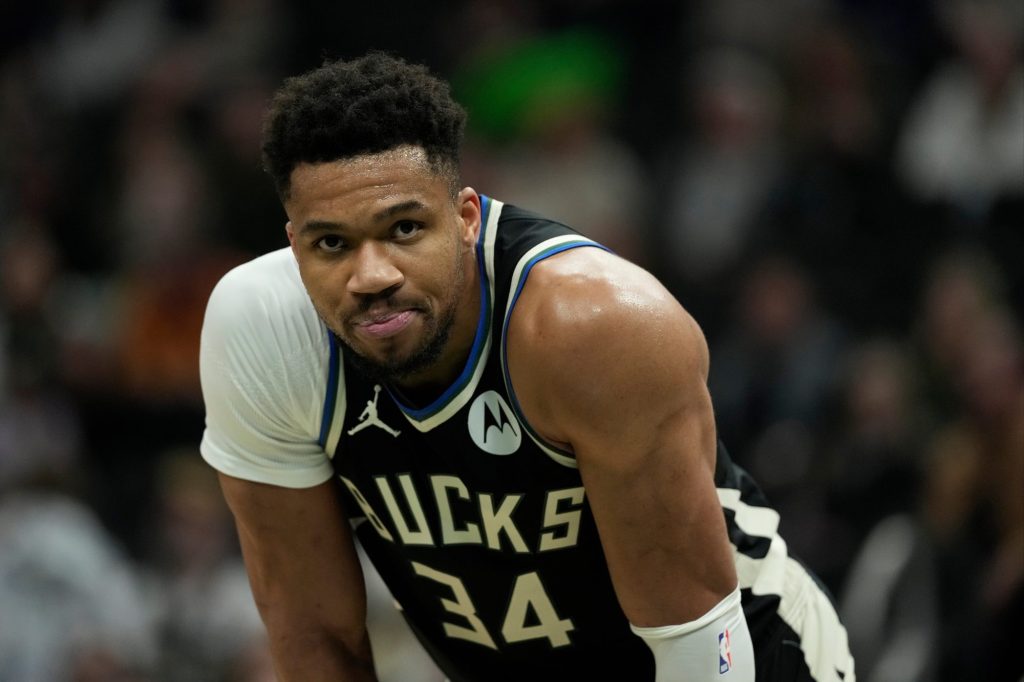 Milwaukee Bucks' Giannis Antetokounmpo looks on during the first half of an NBA basketball game against the Indiana Pacers, Sunday, March 15, 2026, in Milwaukee.