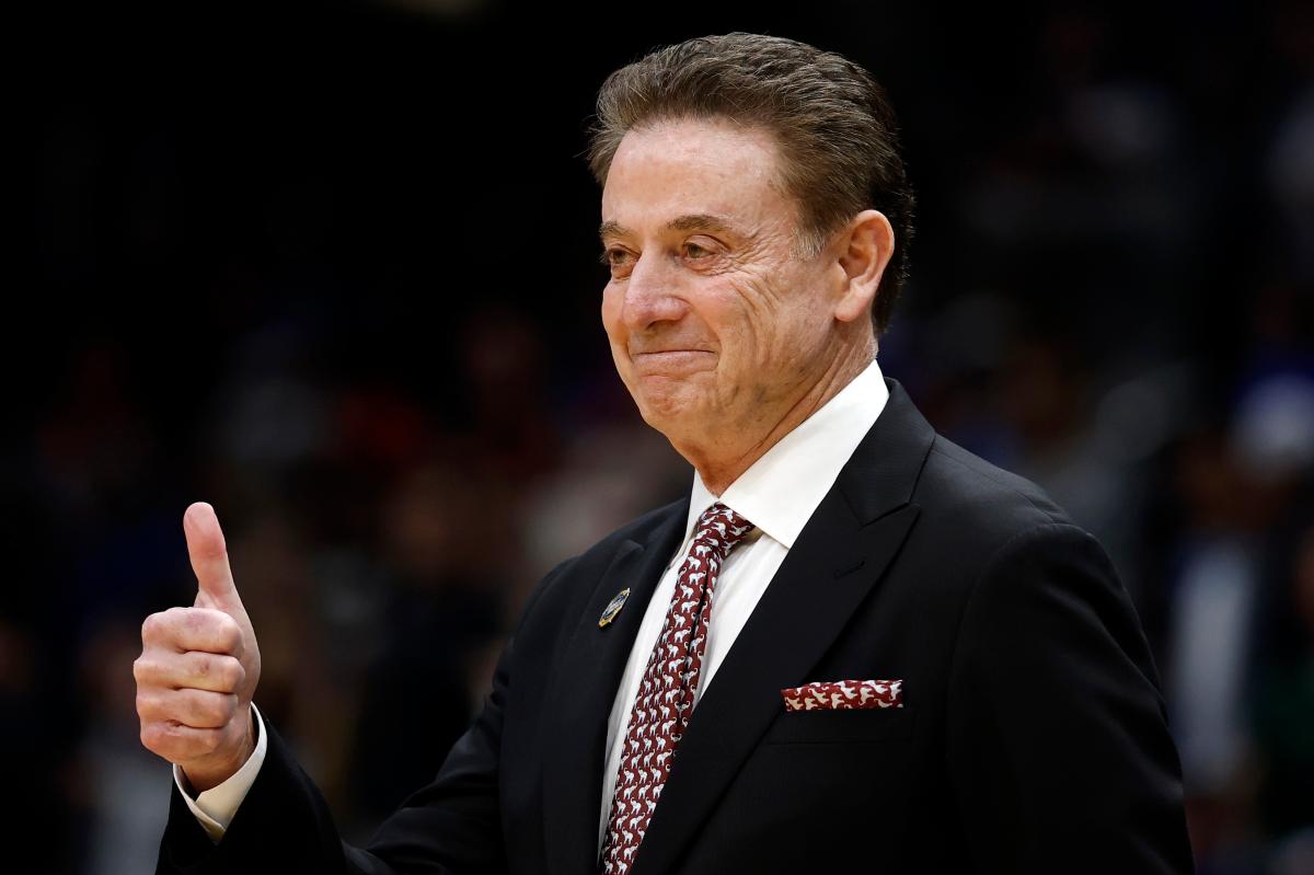 Rick Pitino signs lucrative St. John's contract extension