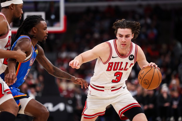 Chicago Bulls guard Josh Giddey (3) drives during the first quarter at the United Center March 3, 2026 in Chicago. (Armando L. Sanchez/Chicago Tribune)