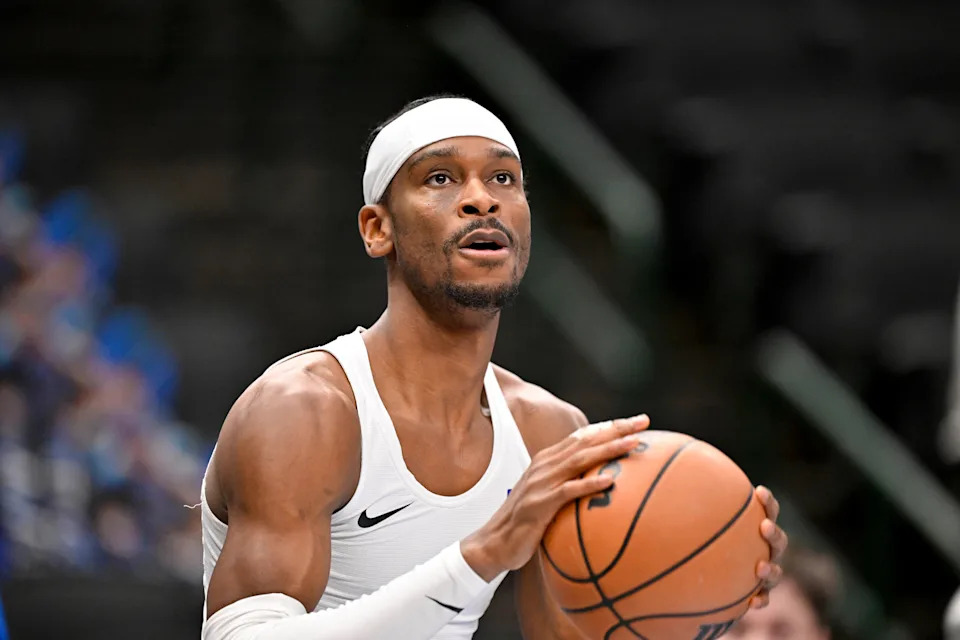 Mar 1, 2026; Dallas, Texas, USA; Oklahoma City Thunder guard Shai Gilgeous-Alexander (2) warms up before the game against the Dallas Mavericks at the American Airlines Center. Mandatory Credit: Jerome Miron-Imagn Images
