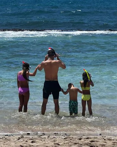 Steph Curry with his three kidsCredit: Stephen Curry/Instagram