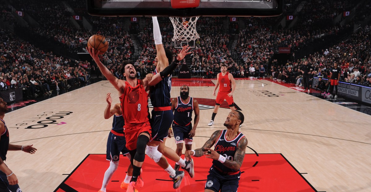 Poll: Will the Blazers Beat the Clippers Tonight?