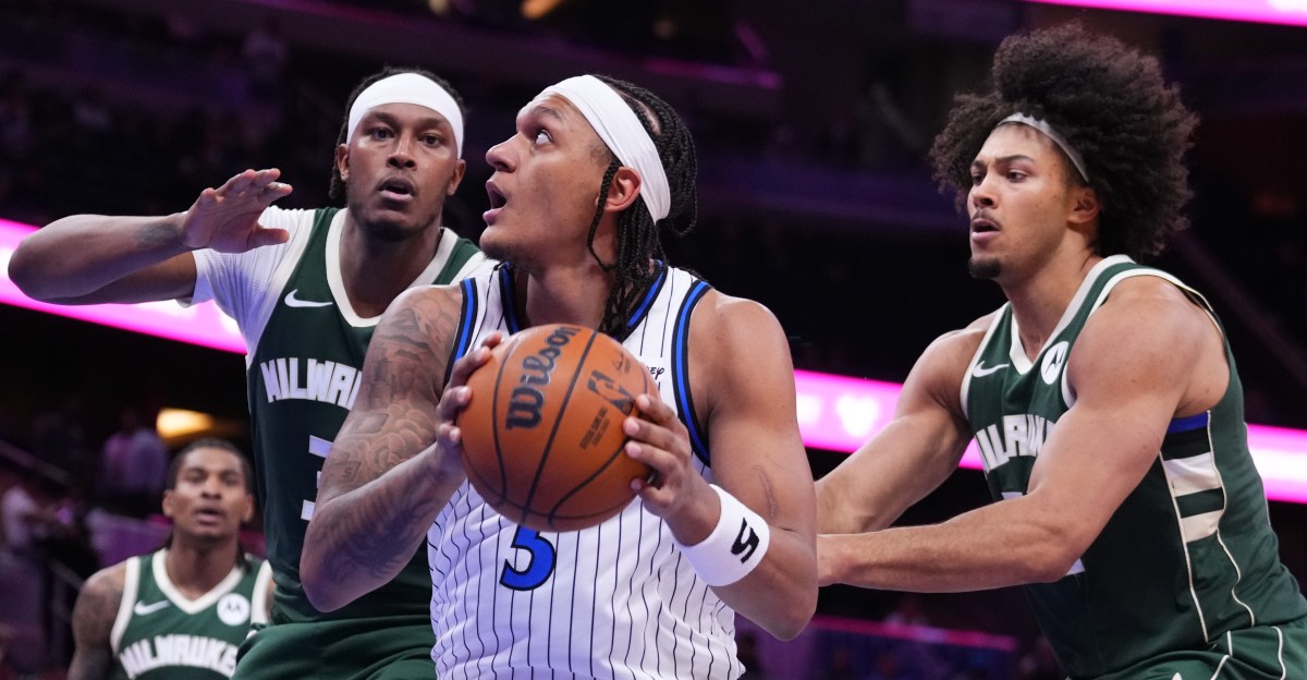 Milwaukee Bucks Poll: Should Myles Turner or Jericho Sims get more minutes?