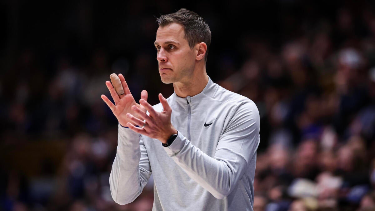 Which teams do top NCAA Tournament contenders like Duke and Michigan want to avoid on Selection Sunday?