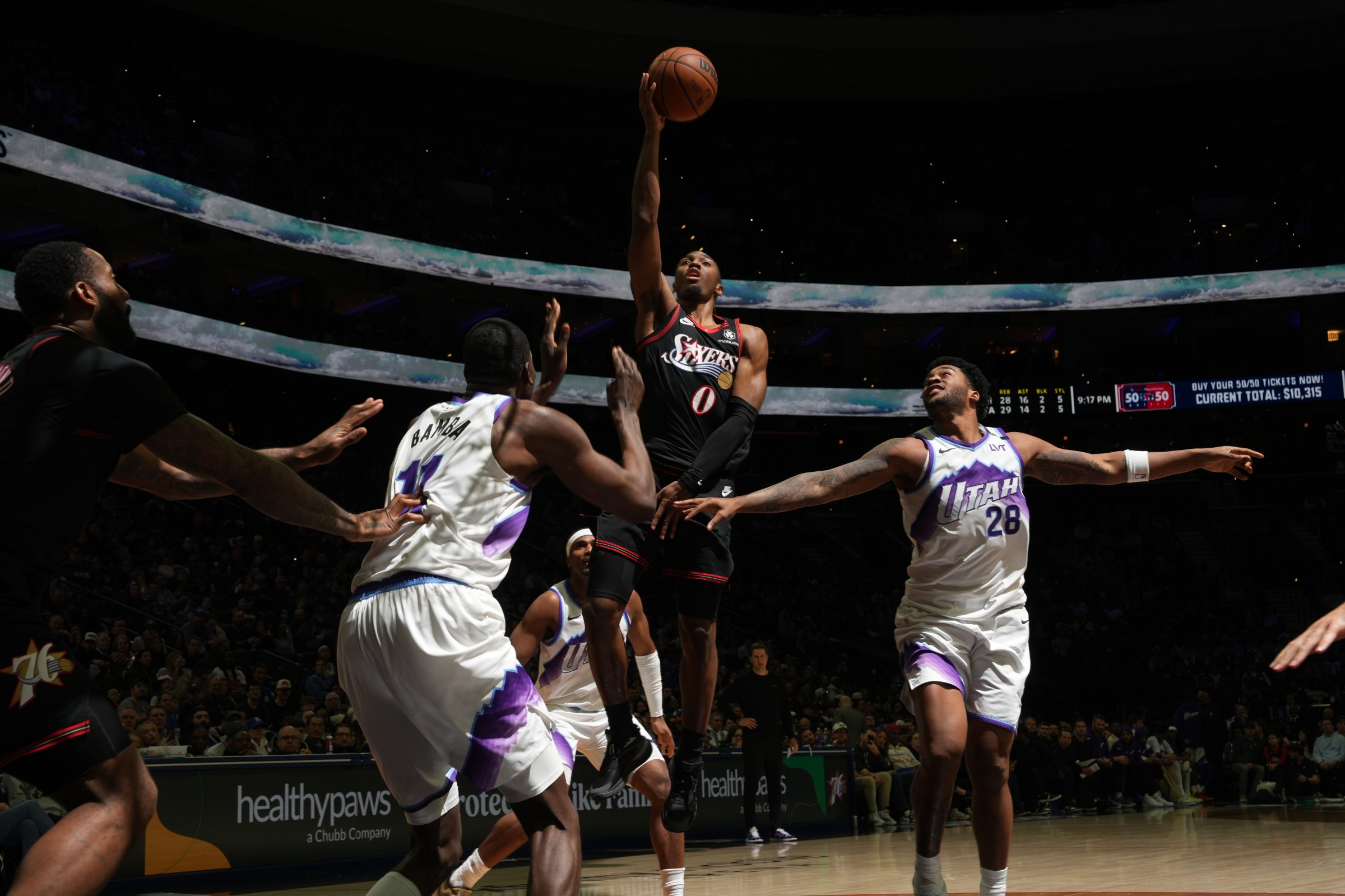 (Photo by Jesse D. Garrabrant/NBAE via Getty Images)