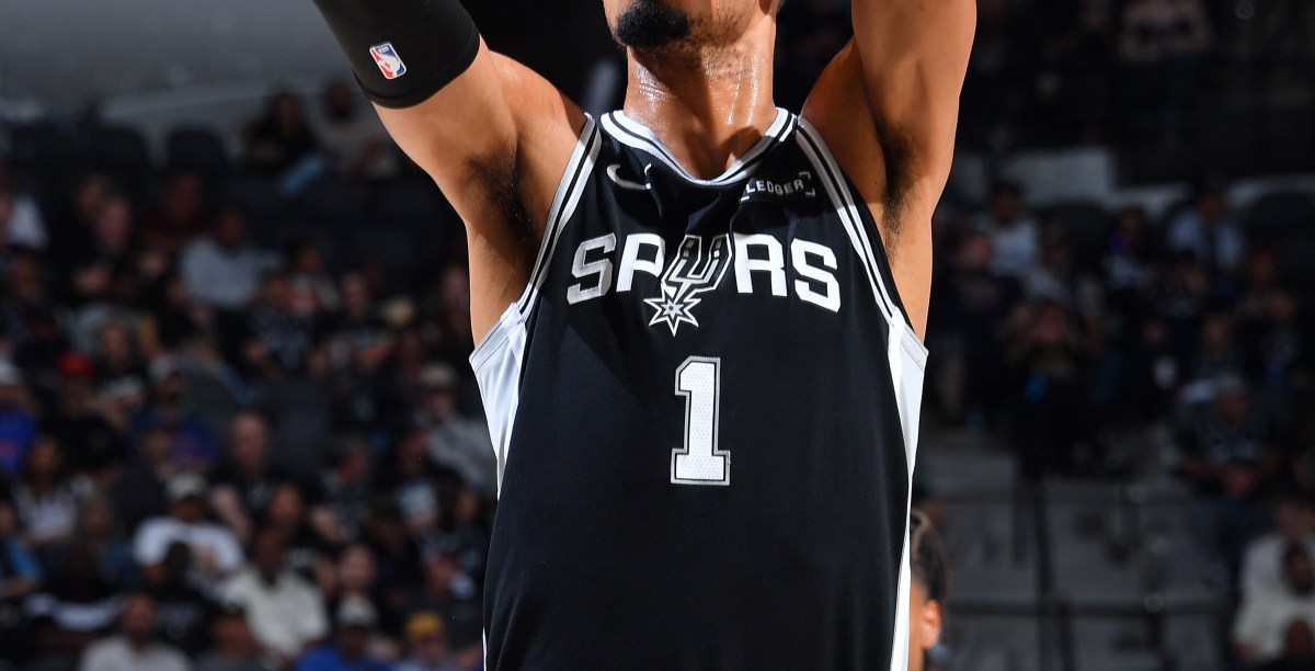 San Antonio vs. Detroit, Final Score: Spurs stay a step ahead of Pistons all night, 121-106