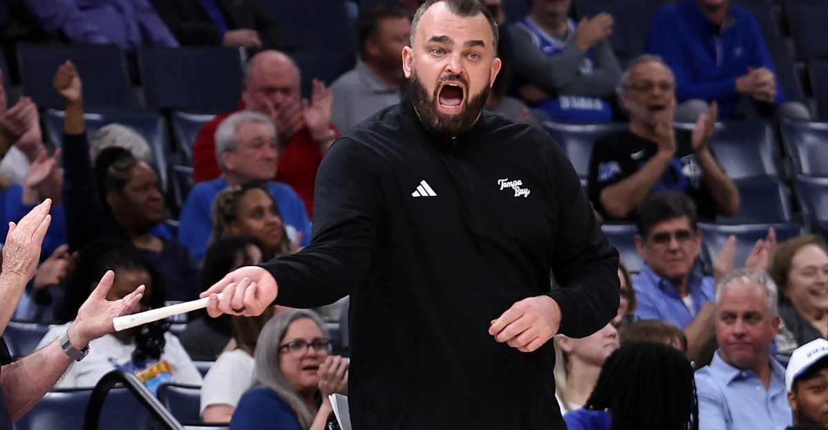 Bryan Hodgson turns down Syracuse basketball job (report)