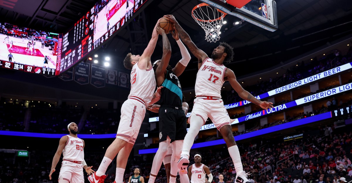 Portland Trail Blazers Come Undone in Fourth Quarter vs Rockets