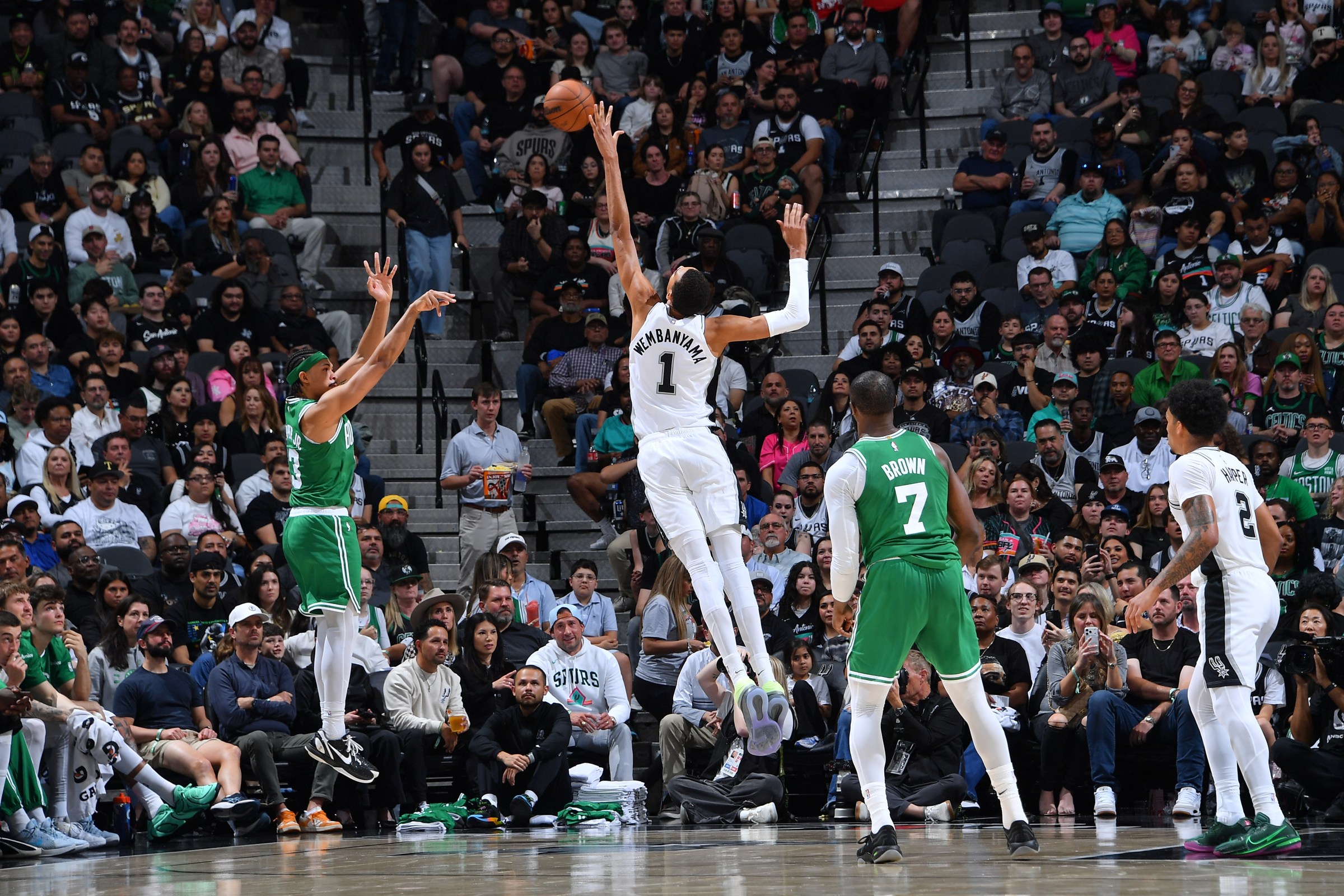 SAN ANTONIO, TX - MARCH 10: Victor Wembanyama #1 of the San Antonio Spurs plays defense during the game against the Boston Celtics on March 10, 2026 at the Frost Bank Center in San Antonio, Texas. NOTE TO USER: User expressly acknowledges and agrees that, by downloading and or using this photograph, user is consenting to the terms and conditions of the Getty Images License Agreement. Mandatory Copyright Notice: Copyright 2026 NBAE (Photos by Michael Gonzales/NBAE via Getty Images)