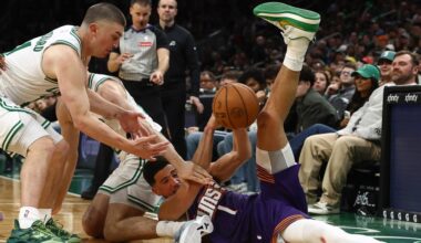 The Suns are learning a hard lesson about late game offense