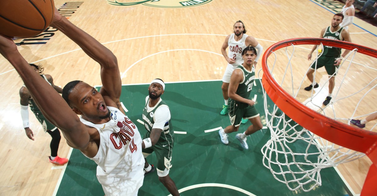 Cavs beat Bucks 123-116 behind Evan Mobley’s double-double