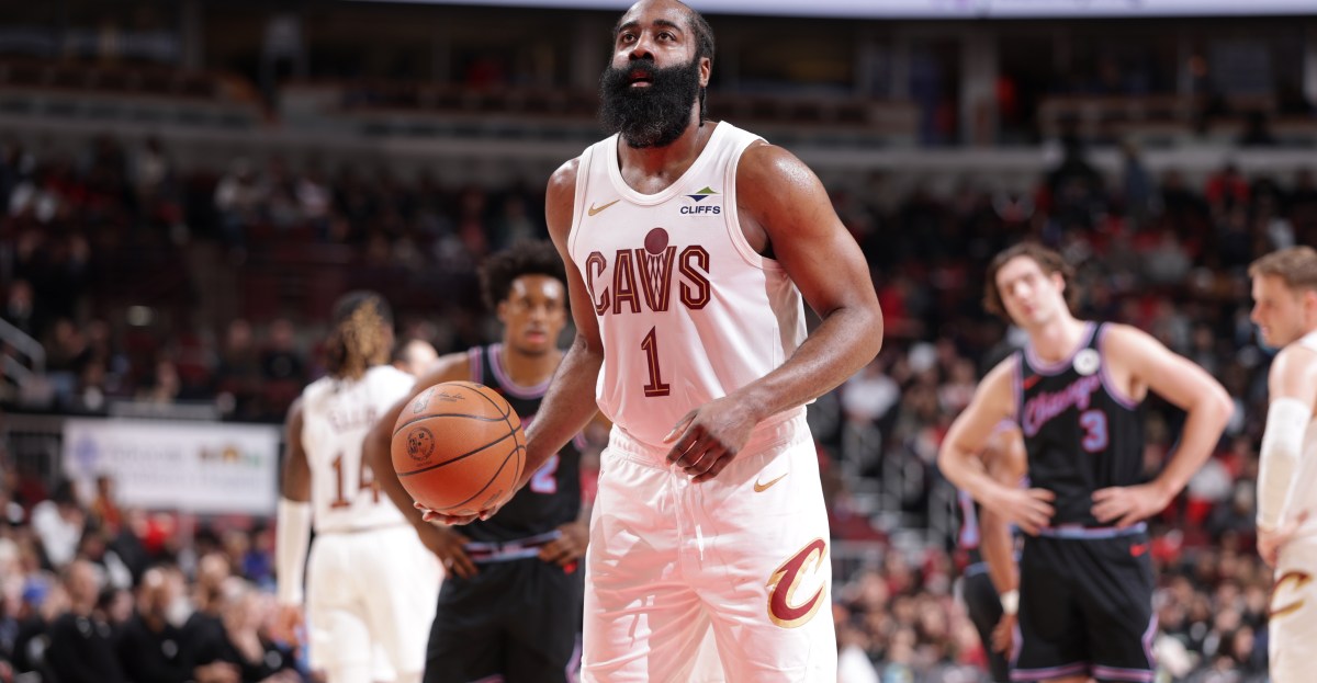 Player Grades: Cavs at Bulls - James Harden dazzles in Chicago