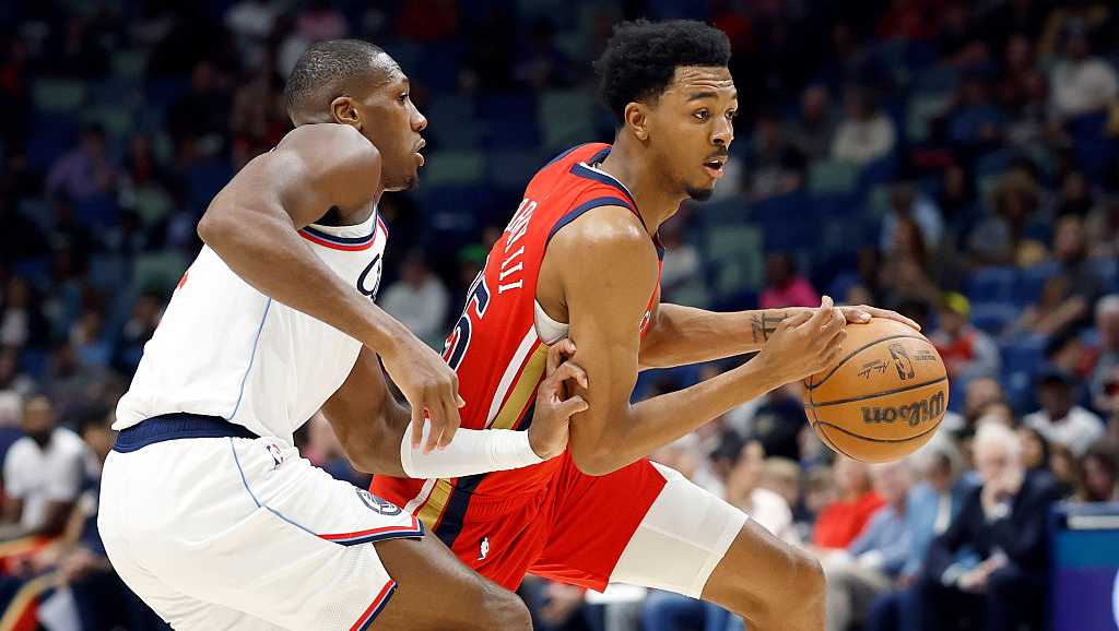 Murphy sparks Pelicans past Clippers 105-99 and New Orleans stretches home streak to 7 games