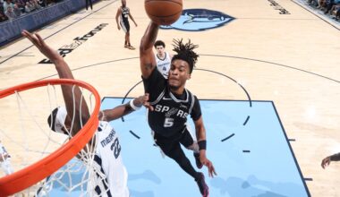 Spurs cruise past Grizzlies in 123-98 rout