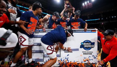 Illinois returns to Final Four: (3) Illini storm past (9) Iowa into first national semifinals since 2005