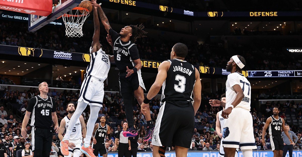 Highlights: Spurs throw dunk party in Memphis, dominate Grizzlies