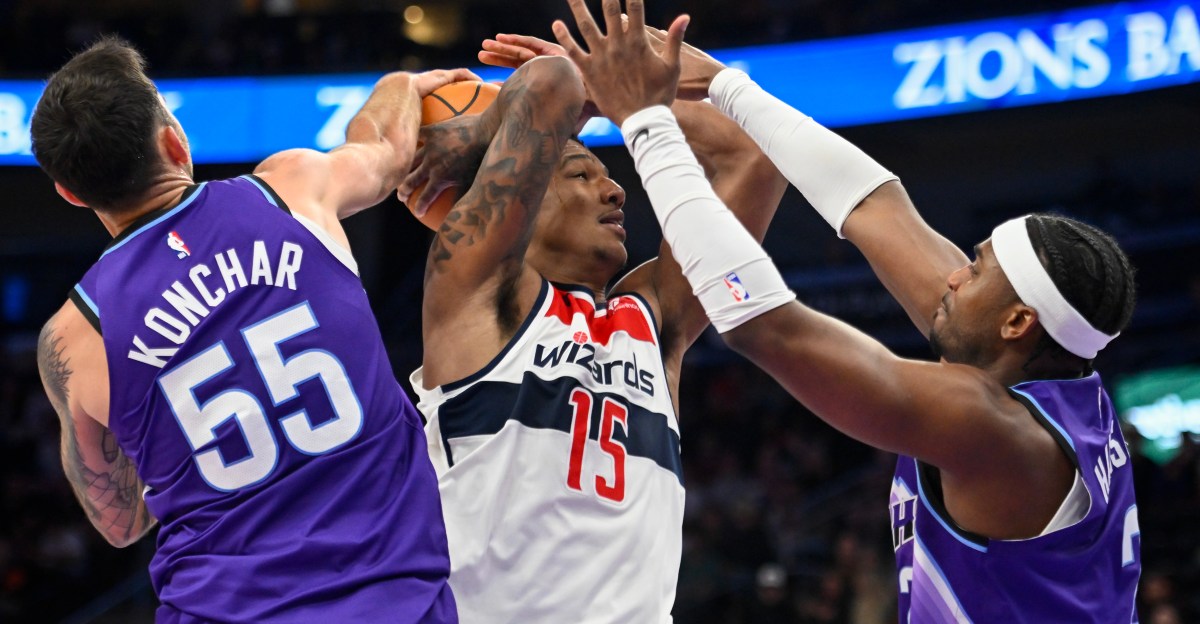 Wizards Cruise Past Jazz in Tank Season Clash