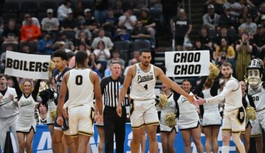 Most teams still alive in NCAA Tournament are led by veterans