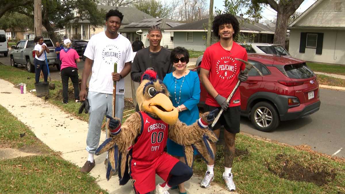 Pelicans rookies and volunteers plant trees in Gentilly for joint day of service