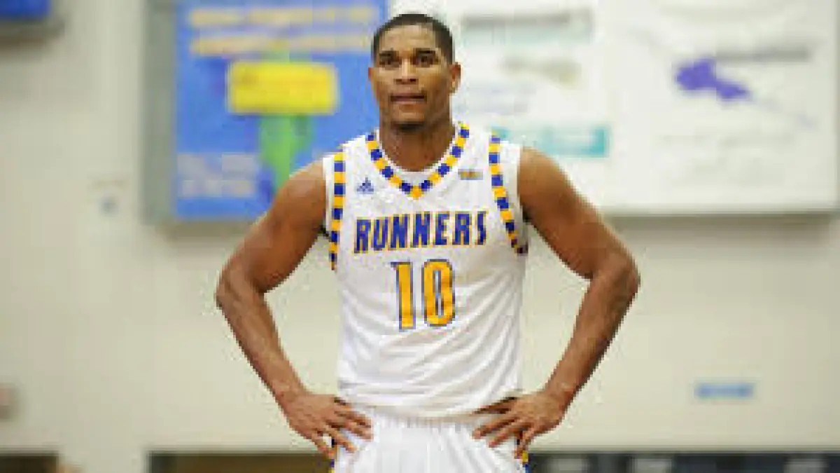 Ncaa Men's Basketball Program Draws National Scrutiny After Coach Accused of Moonlighting as Pimp