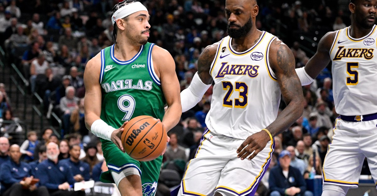 Dallas Mavericks Sign Ryan Nembhard to Two-Year Contract