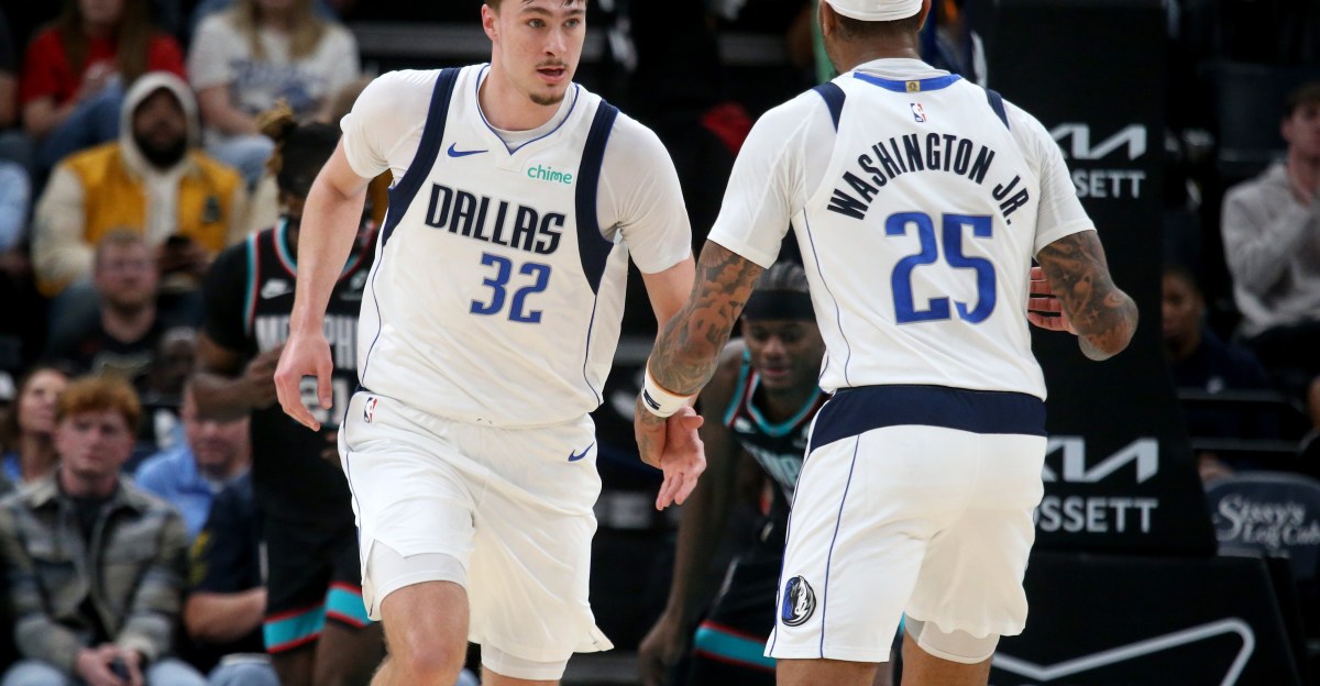 3 things as the Dallas Mavericks host the Cleveland Cavaliers