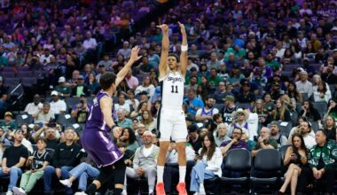 Highlights: Spurs drop franchise-record 25 threes on Kings