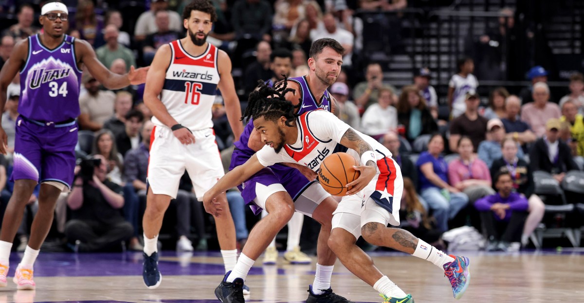 The Wizards lost 16 in a row for 3 straight seasons….