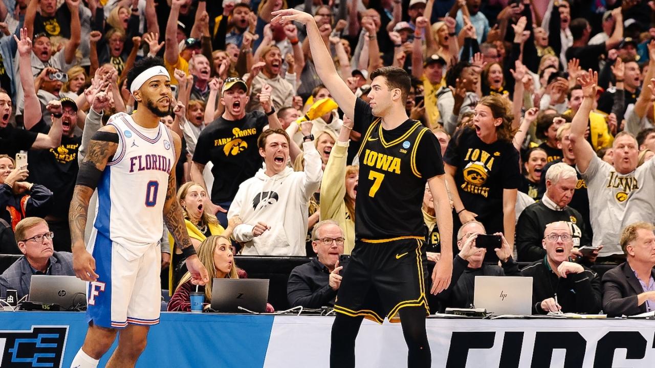 Buzzer-beaters, blowouts and historic feats: The road to the Sweet 16