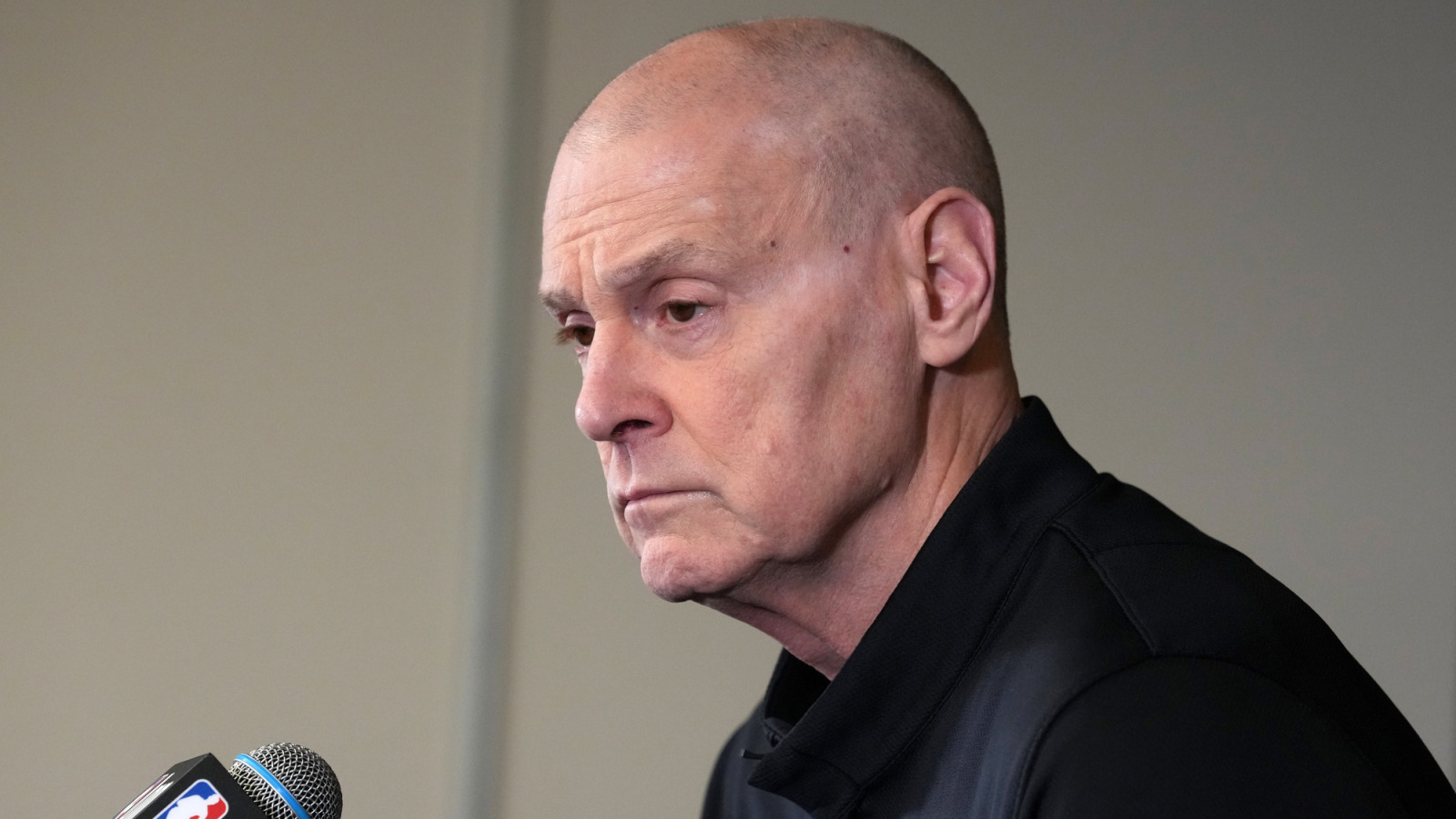 NBA Notes: Pacers, Rick Carlisle, Mavericks, Khris Middelton, Darius Bazley