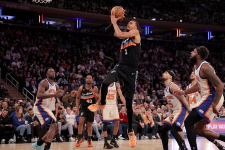 New York Knicks End San Antonio’s Hot Streak with Dominant 114-89 Victory