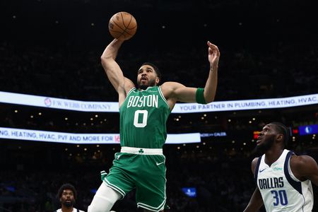 Tatum Makes Strong Comeback as Celtics Dominate Mavericks in Season Debut