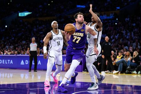 Doncic Explodes for 41 Points as Lakers Crush Nets 116-99