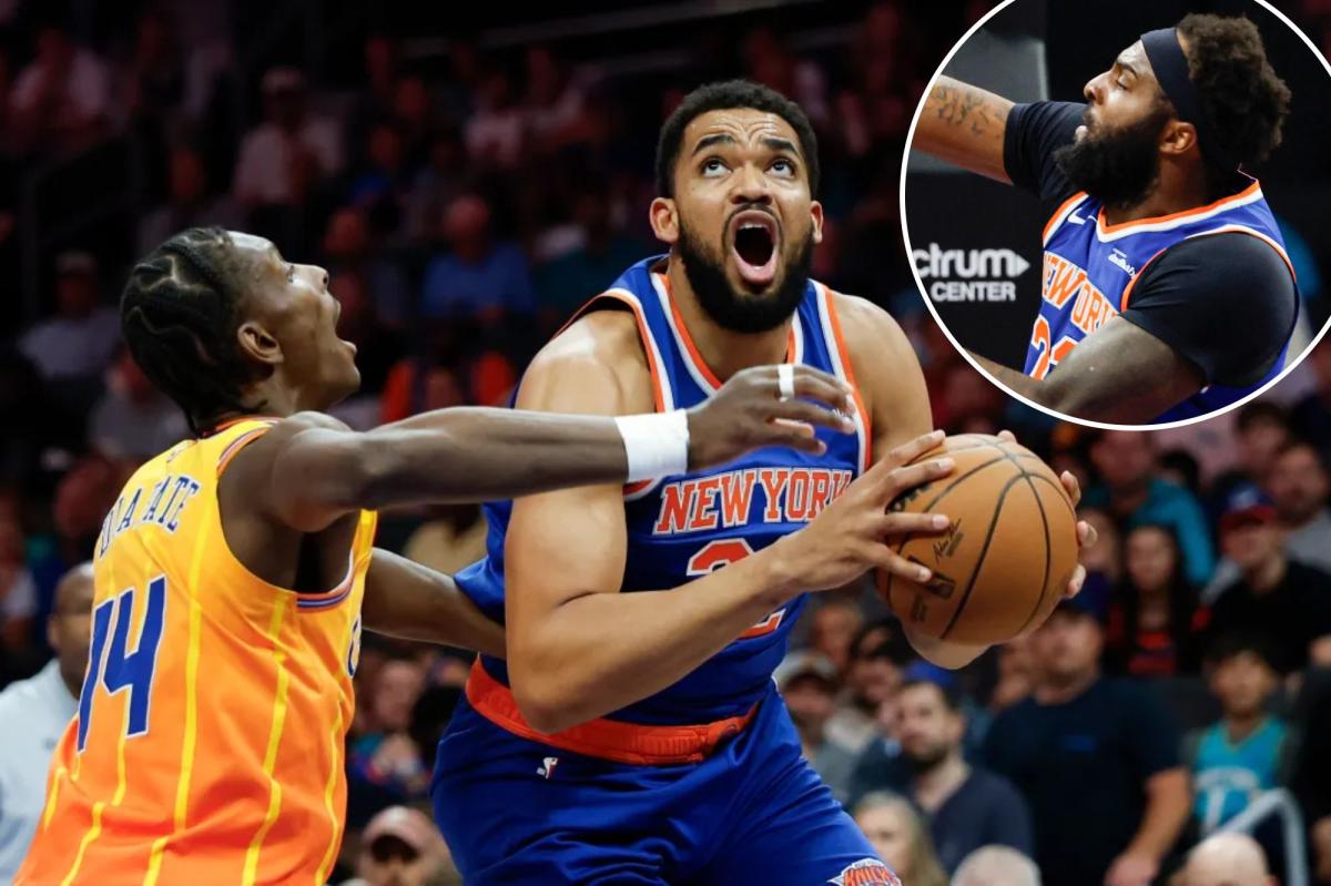 Knicks bench Karl-Anthony Towns down stretch of loss