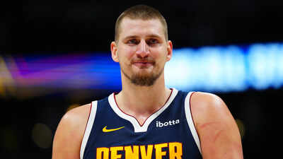 Is Nikola Jokic playing tonight vs the Golden State Warriors? Latest update on the Denver Nuggets star's injury report (March 29, 2026)
