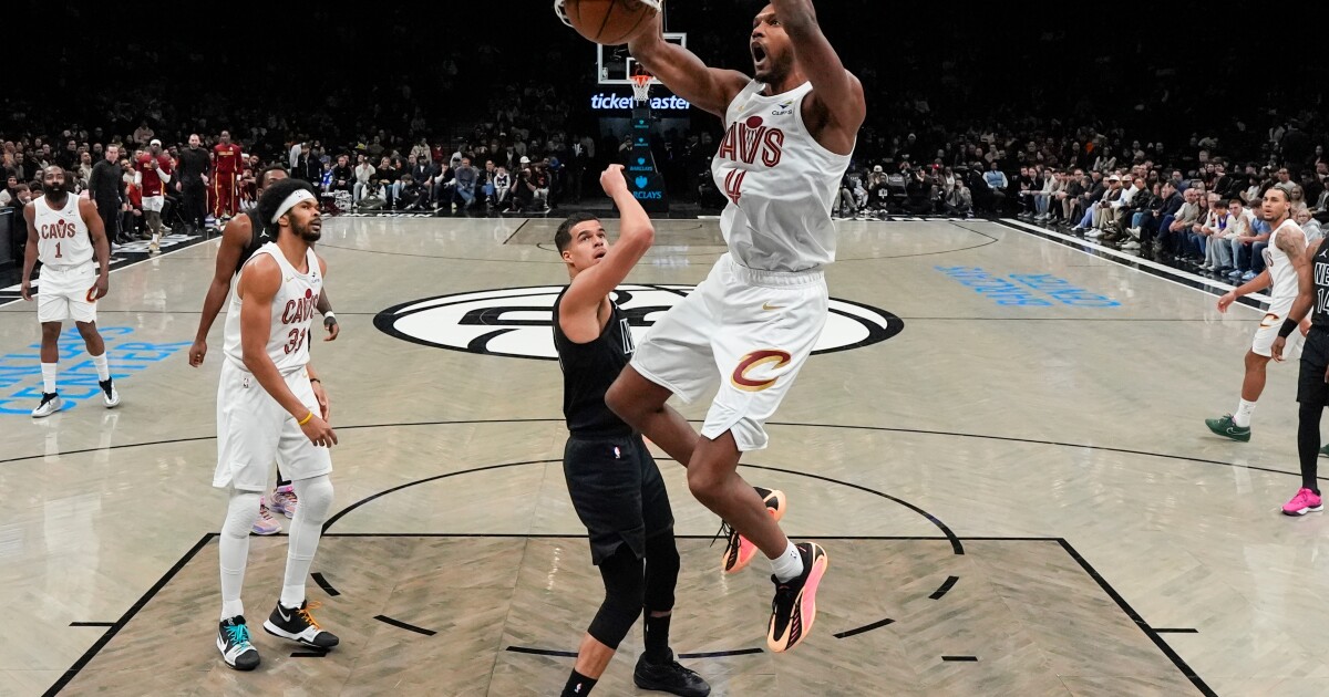 Detroit takes road win streak into matchup with Cleveland