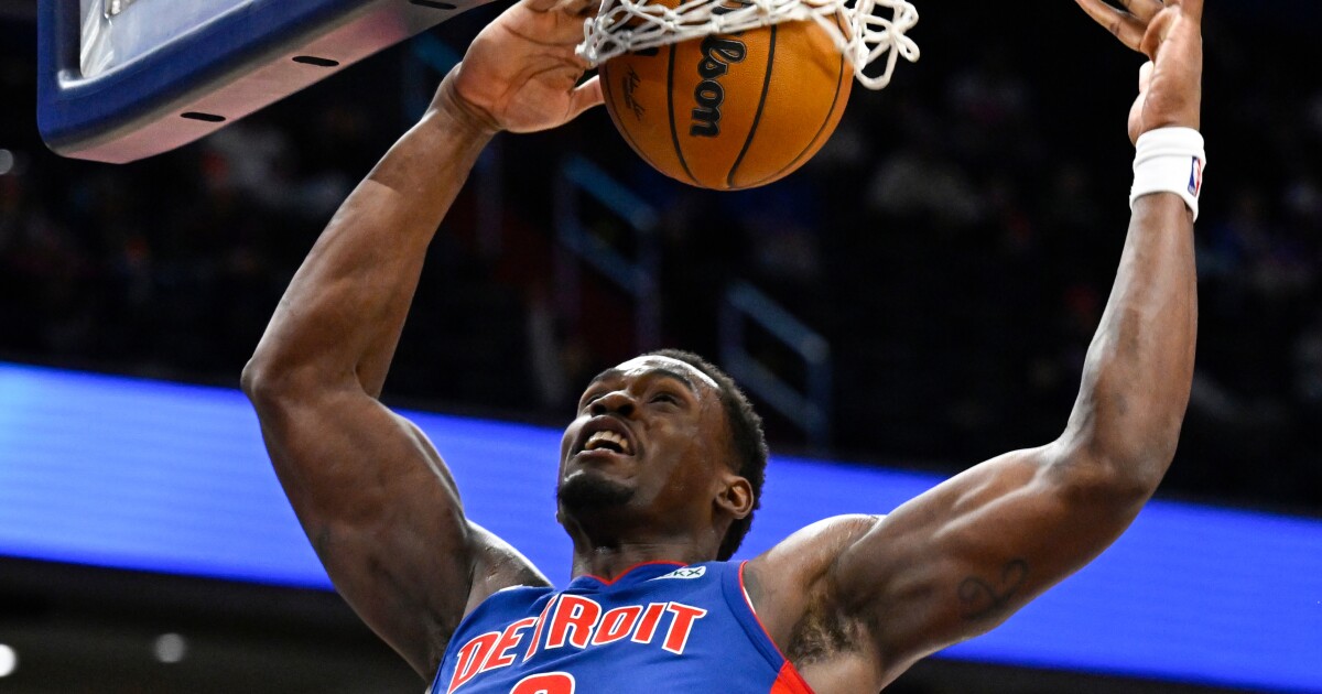 Duren scores 36, Cunningham leaves early with back spasms; Pistons beat Wizards