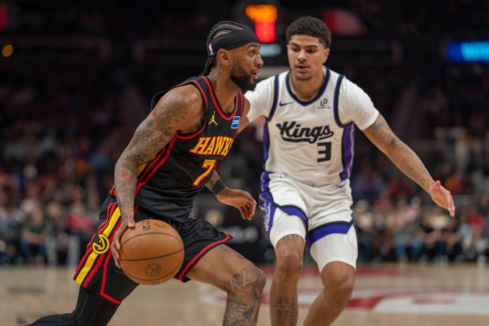 Atlanta Hawks withstand fourth-quarter surge by Sacramento Kings in 123-113 victory